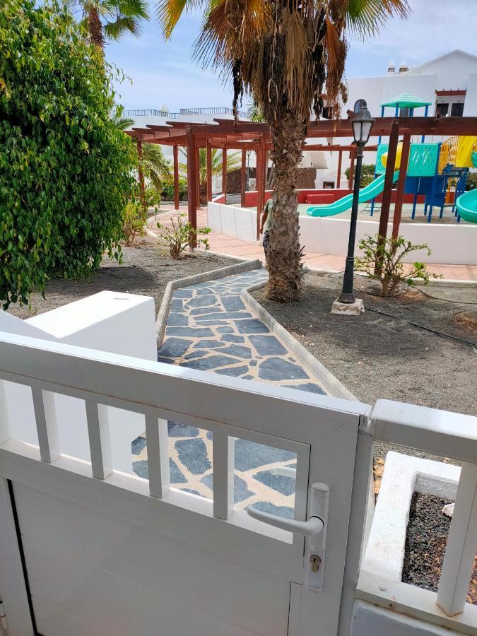 Flor De Cactus Apartamento Costa Teguise Exterior foto